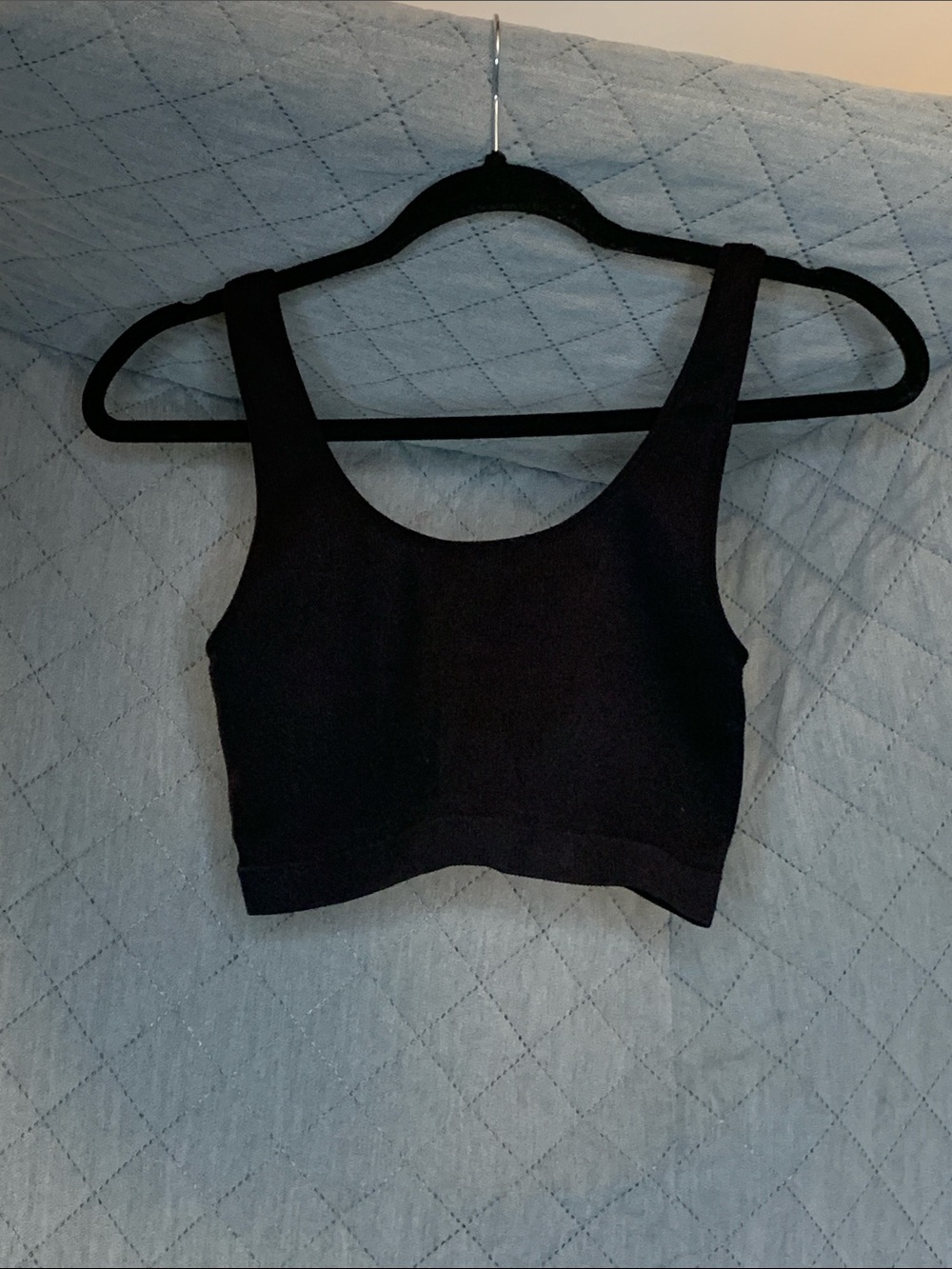 #214 Bluenotes Black Seamless Scoop Sports Bralette